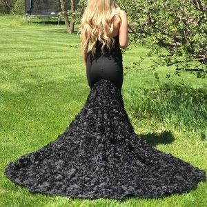 BEAUTIFUL ROSE TRAIN PROM DRESS